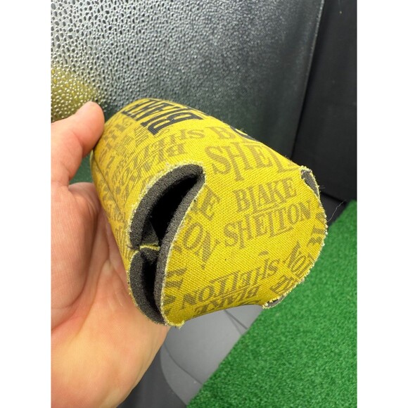 Blake Shelton Can & Bottle Koozie Wrap Holder Insulated Yellow - Picture 3 of 6